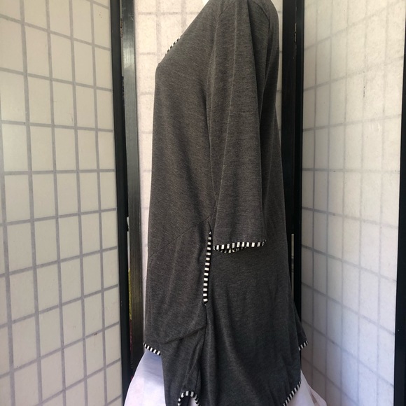 Woman’s plus size 2x rayon spandex top grey with black& white trim casual tunic - Picture 8 of 9